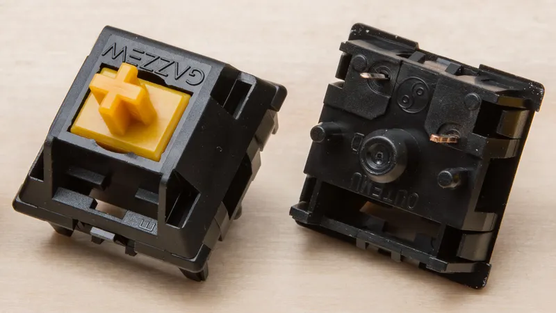 Gazzew Boba U4T switch